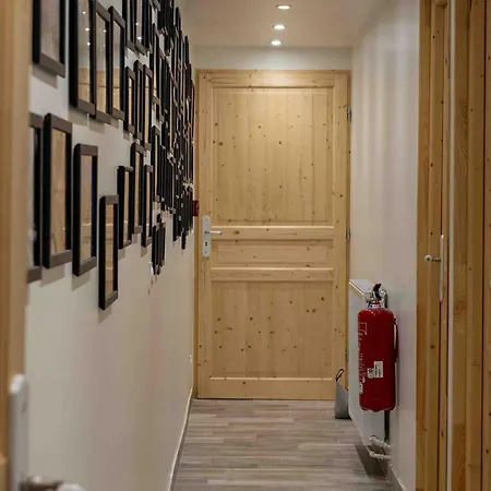 Maison Prestige En Foret Pour 15, Confort Et Elegance Aux Angles - Fr-1-295-213 Ferienhaus