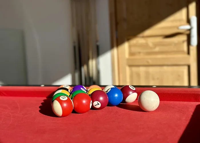 Casa de Férias Maison Prestige En Forêt Pour 15, Confort Et élégance Aux Angles - Fr-1-295-213 *